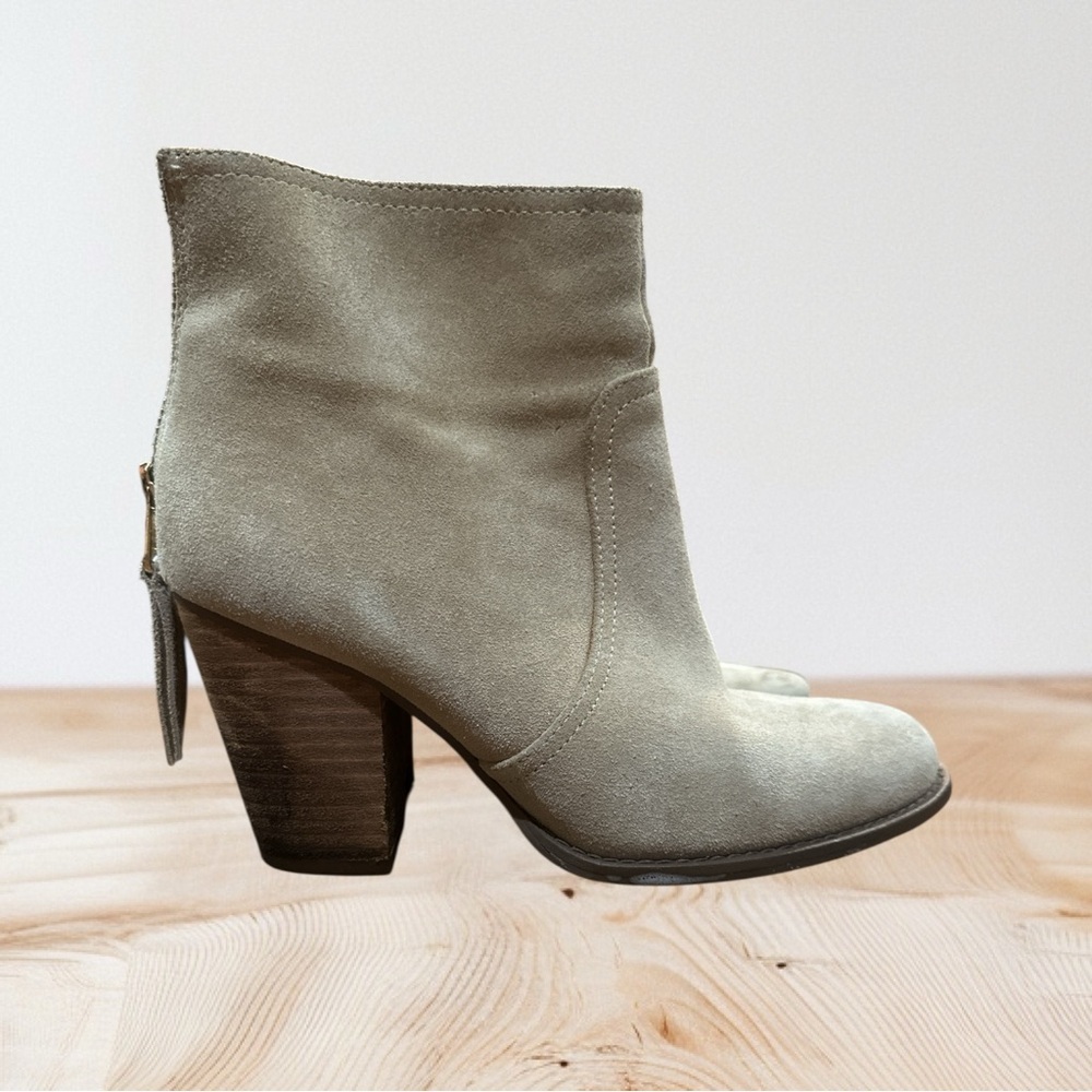 C. Wonder Suede Heeled Boots cowboy country outdoors‎ size 7.5